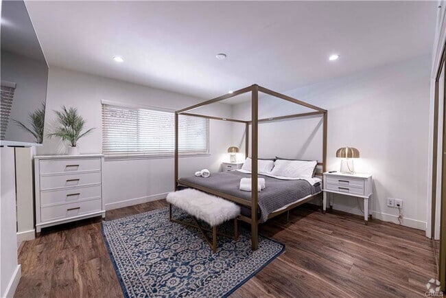 Building Photo - 22734 Baltar St Rental