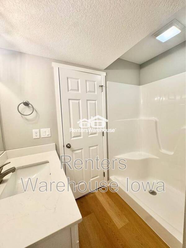 Photo - 1006 Polk St