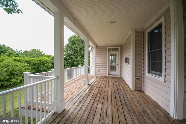 Photo - 8711 Hawbottom Rd