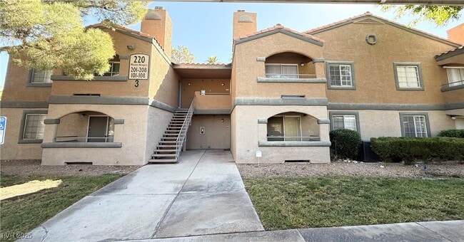Building Photo - 220 Mission Newport Ln Unit 202
