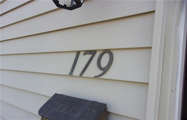 Photo - 179 Kearney St Unit 1