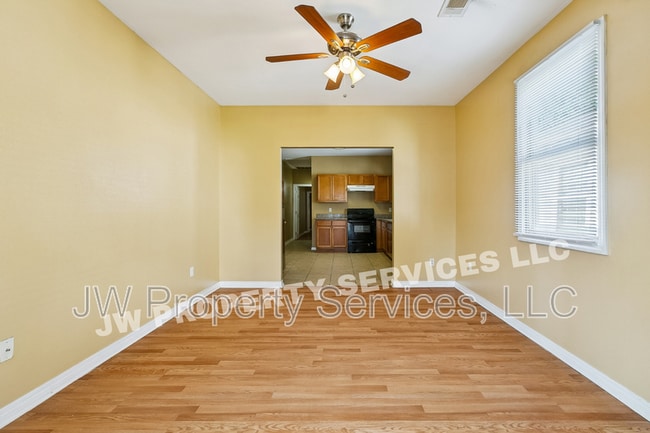 2522-24 N. Tonti St.