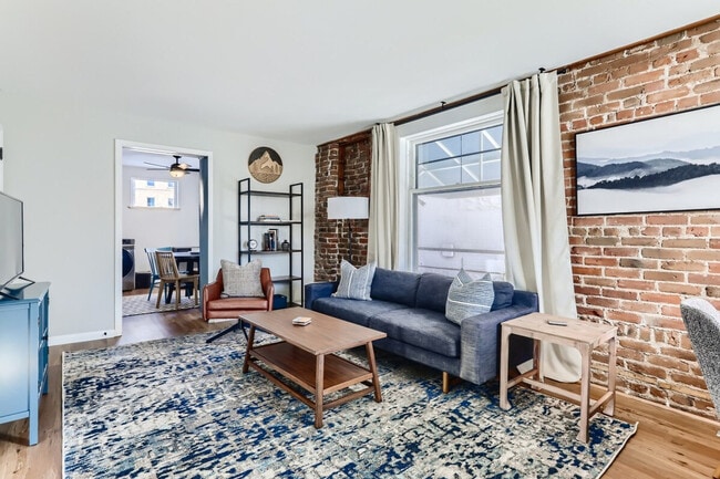 Photo - 1244 York St Unit SI ID1026268P