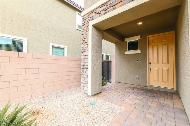 Photo - 2614 Topaz Blue St