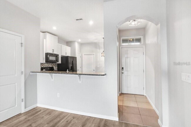 Photo - 10976 Verawood Dr