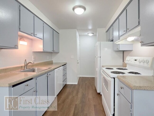 Photo - 1334 NE 186th Ave