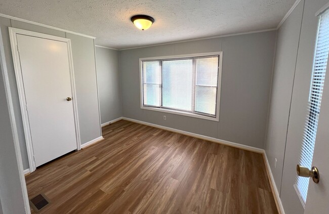 Photo - For Rent Davie County!! House