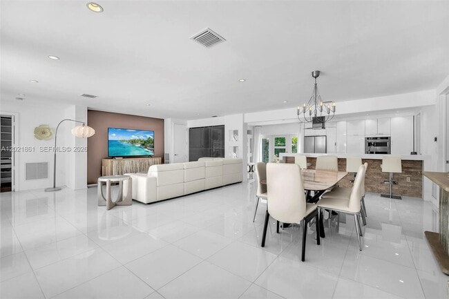 Photo - 203 Ridgewood Rd