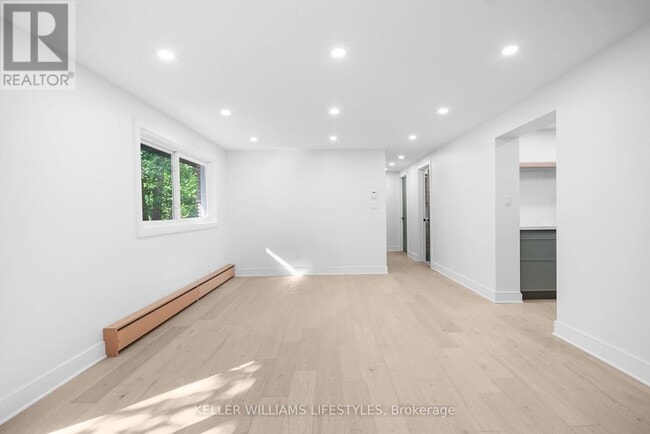 Photo - 306 Riverside Dr Unit C