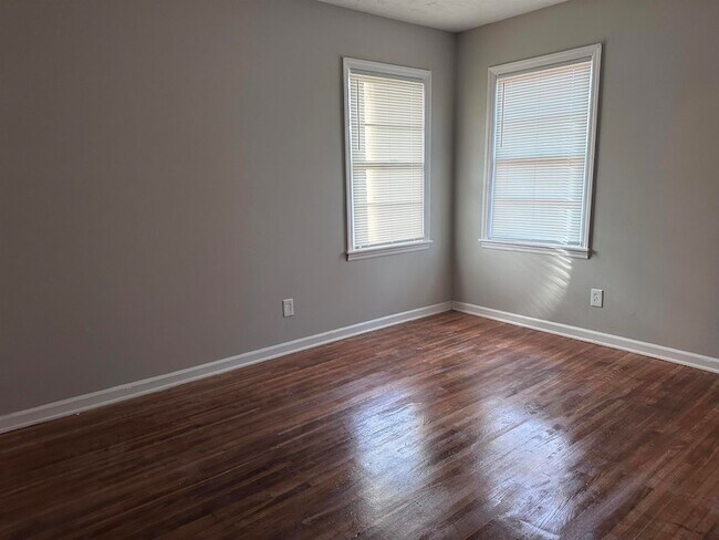 Photo - 3736 Donna Dr