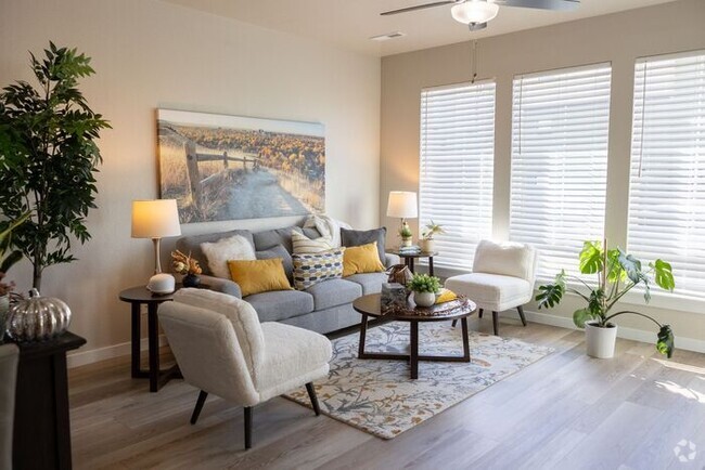Building Photo - Roe Street Townhomes