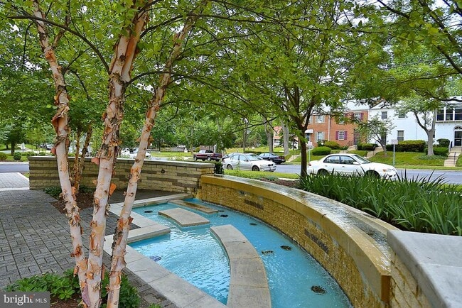 Photo - 1900 Lyttonsville Rd Unidad 802