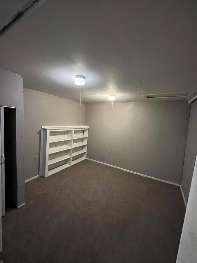 4902 Linden St Unit B