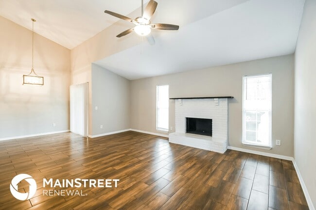 Photo - 3506 Whalers Way