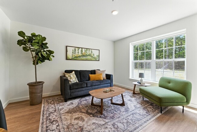 Photo - Elizabeth Brook Apartments