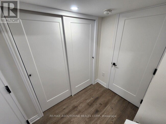 Photo - 203 Rockledge Dr