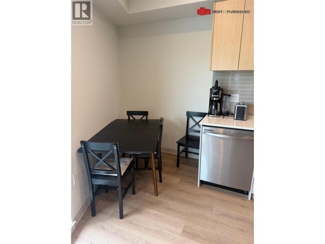 Photo - 1529 Oxford St Unit 219