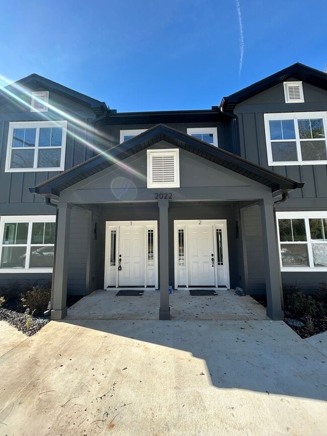 Photo - 2022 Trimble Rd Unit A