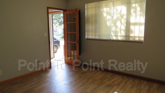 Photo - 1609 W 13th St