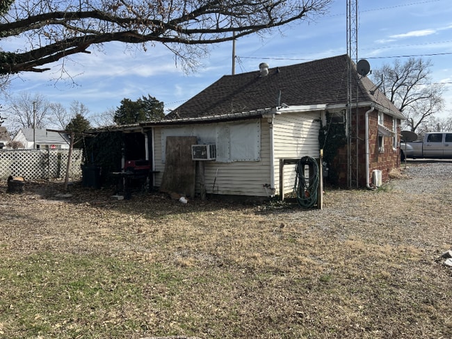 Photo - 30 Wilson Ave