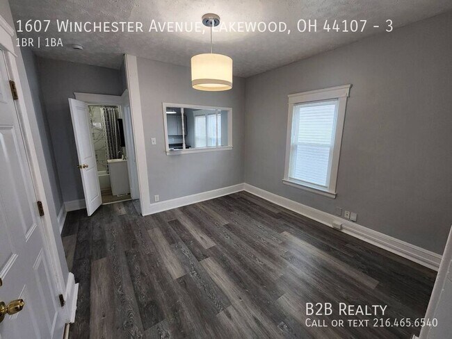 Photo - 1607 Winchester Ave Unidad 3