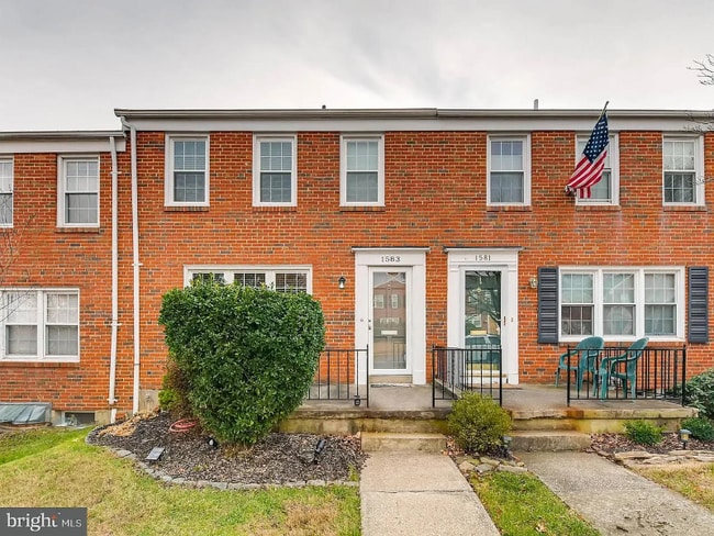 Photo - 1583 Doxbury Rd