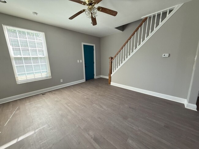 Photo - 422 N East Ave