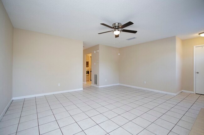 Building Photo - 5429 10th St