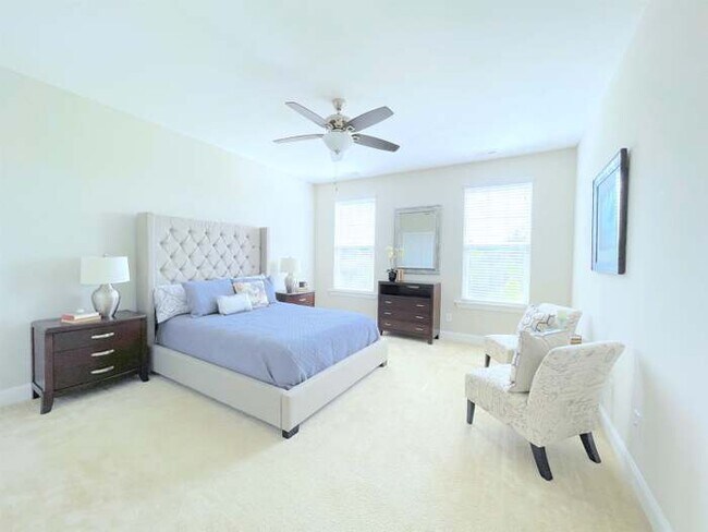 Photo - 312 Acorn Hollow Pl