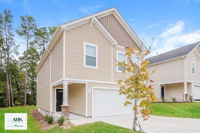 Photo - 209 Merry Oak Ln