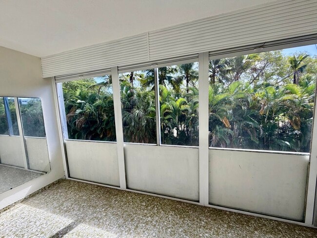 Photo - 1000 NE 14th Ave Unit 304