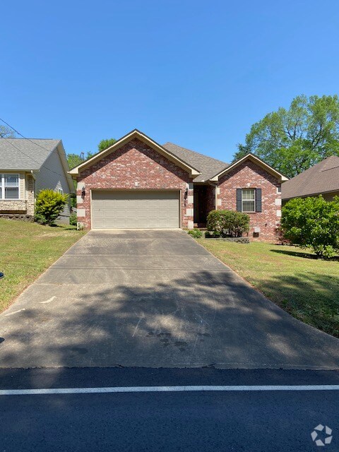 Building Photo - 305 Lakeside Rd Rental