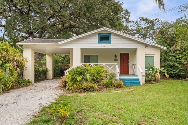 Spacious 2-Bedroom Home with Front Porch, ... - Spacious 2-Bedroom Home with Front Porch, ...