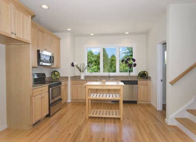 Photo - 1013 Linden Ave