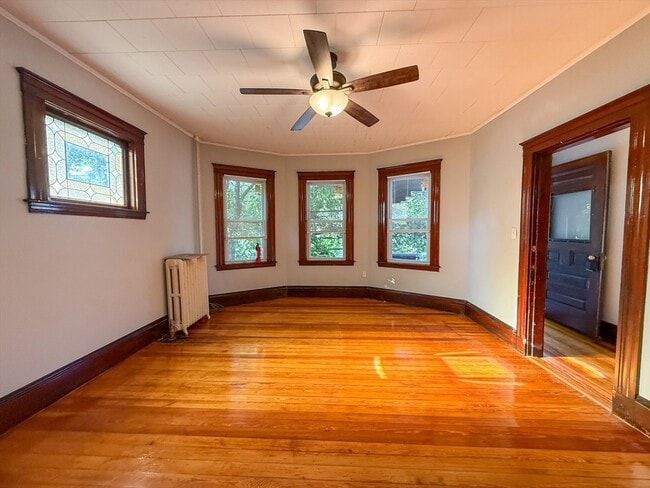 Building Photo - 7 Lambert St Rental
