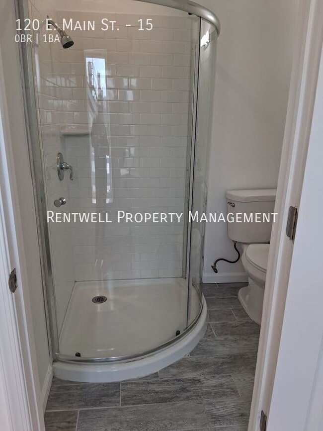 120 E Main St Unit 15