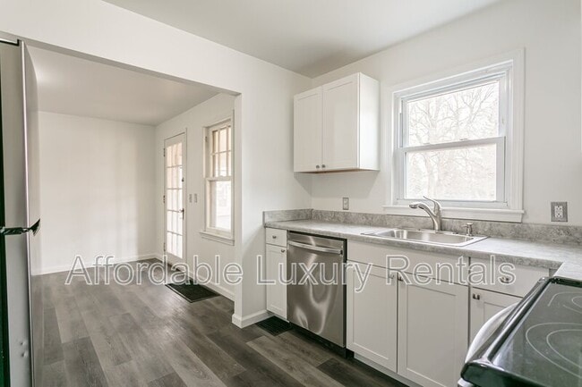 Photo - 2868 Brighton Henrietta Town Line Rd