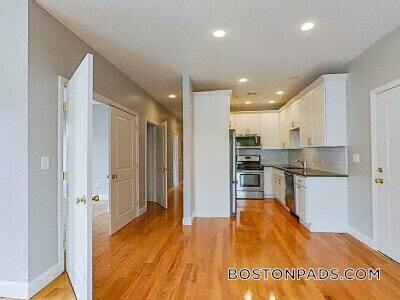 15 Dana Ave Unit 3