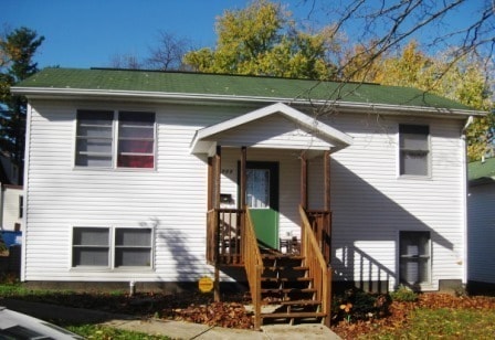 Building Photo - 1201 N Woodburn Ave Unit 1