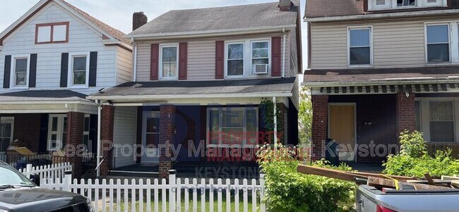 408 Alice St