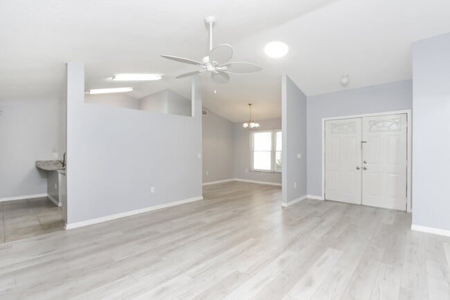 Photo - 4710 Glenbrooke Terrace