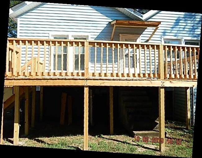 Photo - 709 W Main St