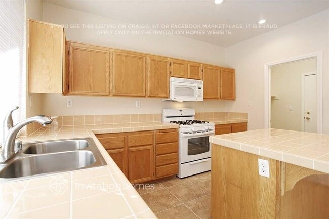 Photo - 2515 Wellworth Ave