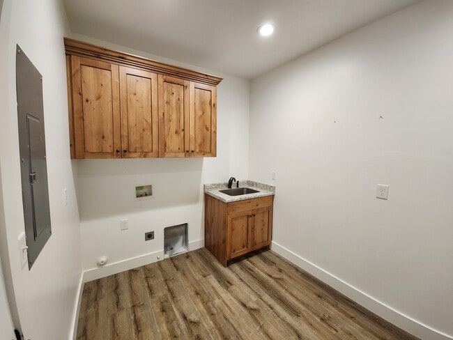 Photo - Golf Course Home