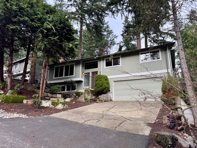 Mercer Island Home - Mercer Island Home