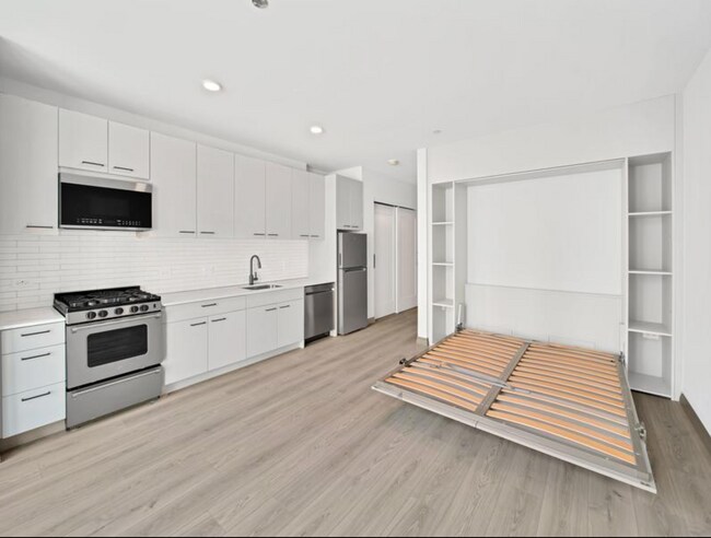 Photo - 2150 N Elston Ave Unit 549