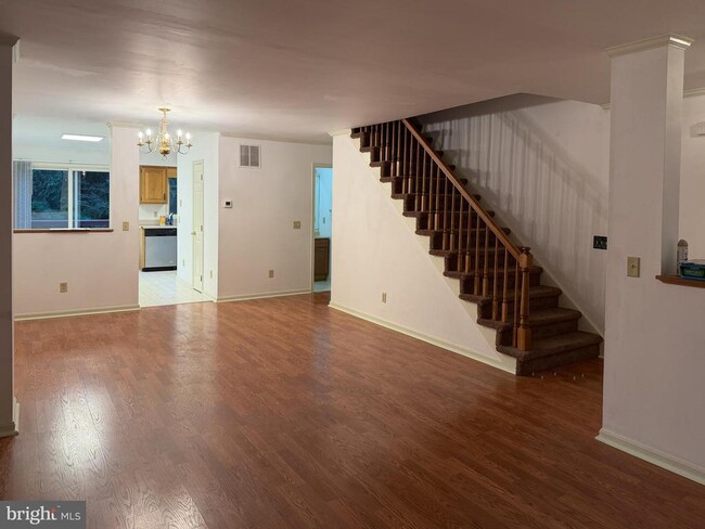 Photo - 4732 Weatherhill Dr