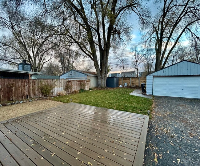 Photo - 326 Gregson Ave S