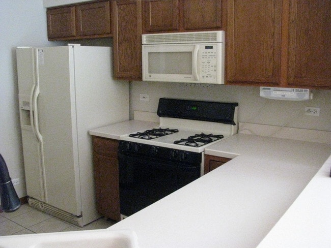 Photo - 2924 Stonewater Dr Unit 1