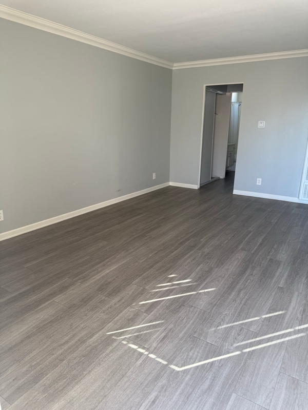 Photo - 8834 Topanga Canyon Blvd Unidad 29